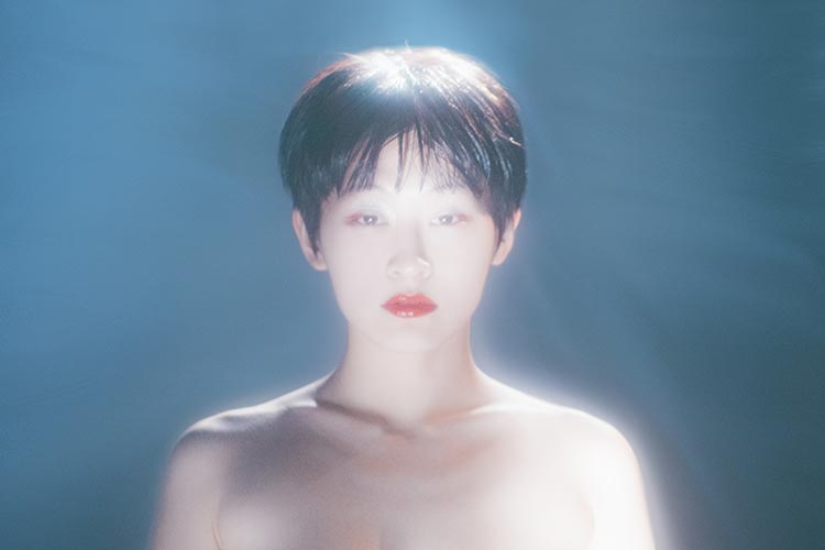 コムアイ（水曜日のカンパネラ）